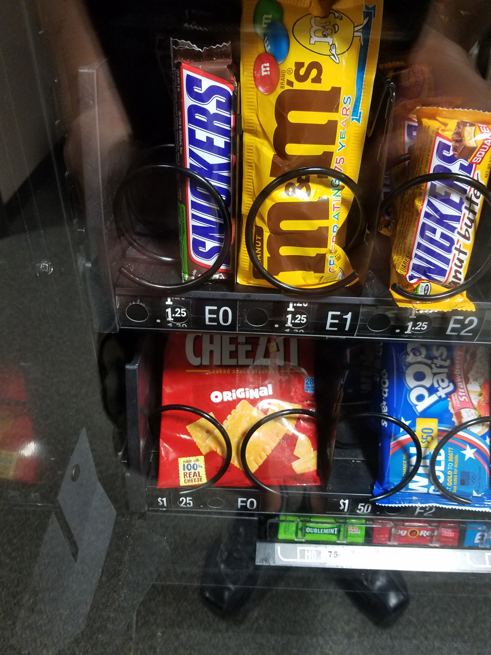 snikers.jpg